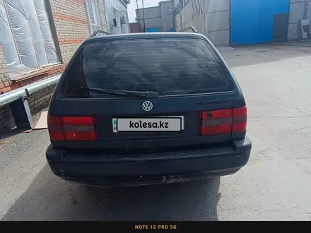 Volkswagen Passat 1995 года за 1 000 000 тг. в Костанай – фото 4