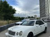 Mercedes-Benz E 320 1998 года за 1 300 000 тг. в Астана