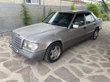 Mercedes-Benz E 220 1993 года за 3 500 000 тг. в Тараз