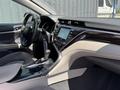 Toyota Camry 2020 года за 8 420 000 тг. в Алматы – фото 15