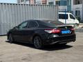 Toyota Camry 2020 года за 8 420 000 тг. в Алматы – фото 7