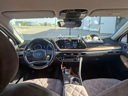 Hyundai Sonata 2020 года за 11 500 000 тг. в Актобе – фото 13