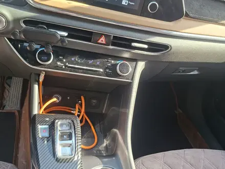 Hyundai Sonata 2020 года за 11 500 000 тг. в Актобе
