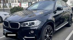 BMW X6 2018 года за 20 500 000 тг. в Алматы – фото 2