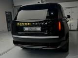 Land Rover Range Rover 2025 года за 130 000 000 тг. в Астана – фото 2