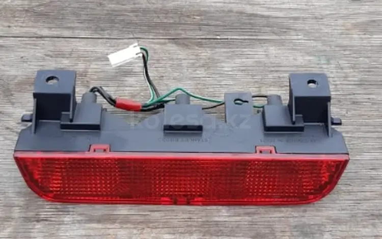 Стопсигнал с крышки багажника mitsubishi pajero 4 за 10 000 тг. в Алматы