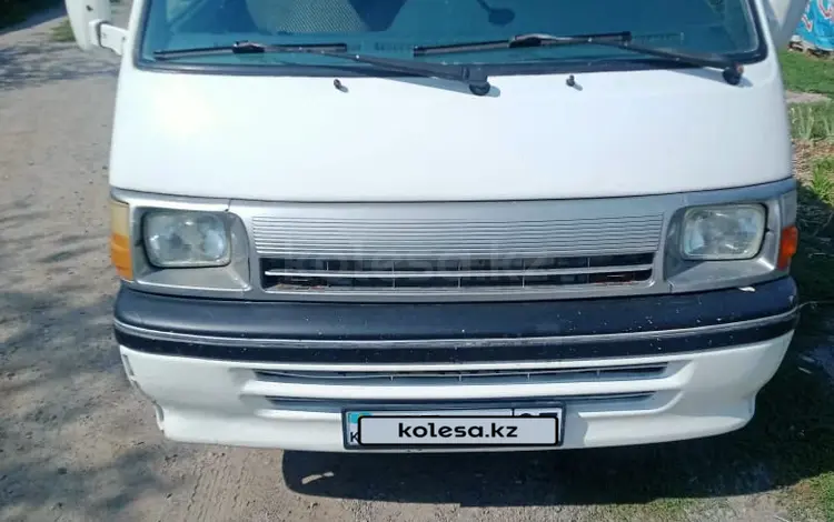 Toyota Hiace 1994 годаүшін2 000 000 тг. в Алматы