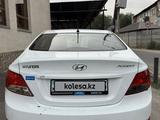 Hyundai Accent 2013 года за 3 700 000 тг. в Алматы – фото 2