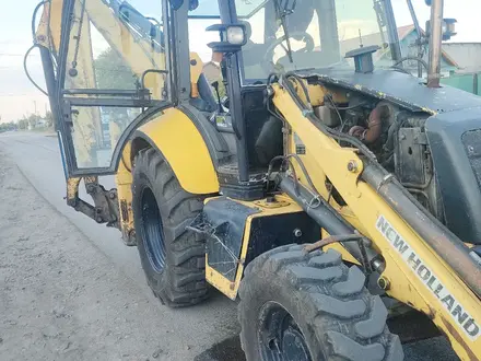 New Holland  B110B 2006 года за 9 000 000 тг. в Костанай – фото 3