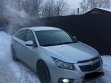 Chevrolet Cruze 2011 годаfor2 400 000 тг. в Астана – фото 2