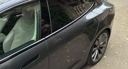Tesla Model S 2015 года за 15 000 000 тг. в Алматы – фото 3