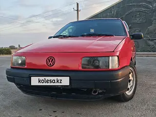 Volkswagen Passat, 1989