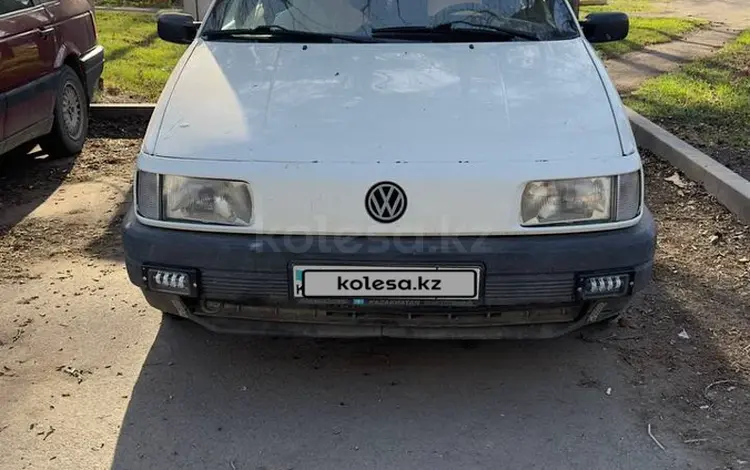 Volkswagen Passat 1993 годаүшін1 800 000 тг. в Астана