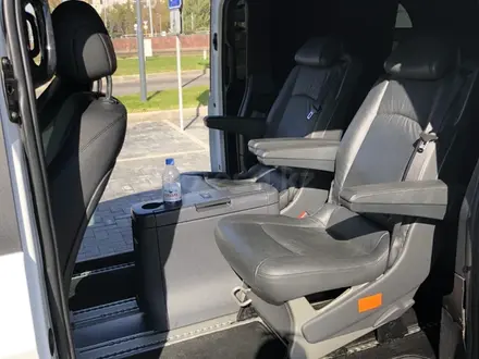Mercedes-Benz V 250 2015 года за 19 955 555 тг. в Алматы – фото 10