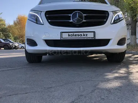 Mercedes-Benz V 250 2015 года за 19 955 555 тг. в Алматы – фото 14