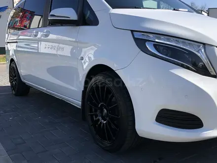 Mercedes-Benz V 250 2015 года за 19 955 555 тг. в Алматы – фото 4