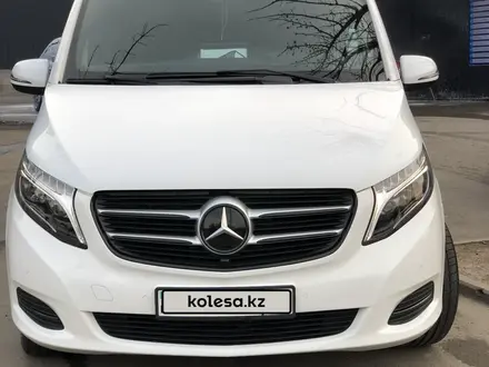 Mercedes-Benz V 250 2015 года за 19 955 555 тг. в Алматы – фото 27