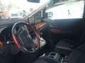 Авто бизнес класса Toyota Vellfire с водителем в Тараз – фото 8