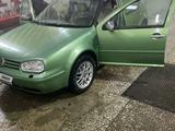 Volkswagen Golf 1998 года за 1 200 000 тг. в Астана – фото 2