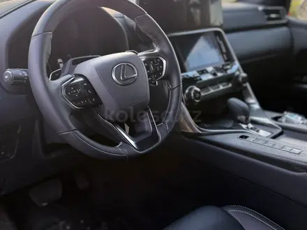 Lexus LX 700h Luxury+ 2026 года за 90 000 000 тг. в Алматы – фото 7