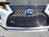Бампер передний/Решетка на Lexus RX за 10 000 тг. в Алматы – фото 2
