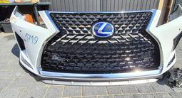 Бампер передний/Решетка на Lexus RX за 10 000 тг. в Алматы – фото 2