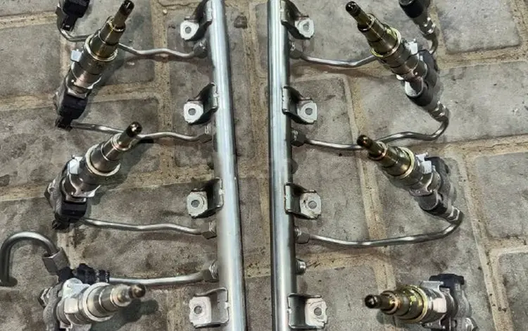 Форсунки N63B44 BMW F10 4.4L за 200 000 тг. в Алматы