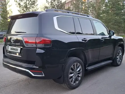 Toyota Land Cruiser 2024 года за 61 000 000 тг. в Астана – фото 2