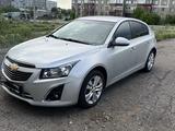 Chevrolet Cruze 2013 годаүшін3 300 000 тг. в Караганда – фото 2