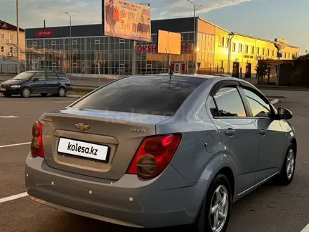 Chevrolet Aveo 2013 года за 4 200 000 тг. в Астана – фото 9