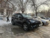 Toyota RAV4 2018 годаүшін10 750 000 тг. в Актобе