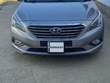 Hyundai Sonata 2015 годаfor8 700 000 тг. в Атырау