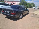 Mercedes-Benz E 200 1990 годаүшін1 000 000 тг. в Астана