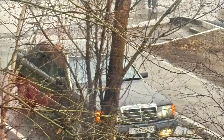 Mercedes-Benz E 220 1993 годаfor1 800 000 тг. в Астана