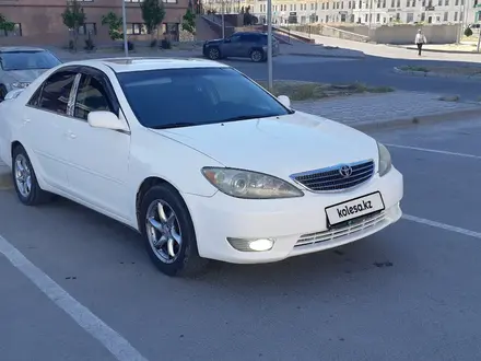 Toyota Camry 2005 года за 3 800 000 тг. в Актау – фото 2