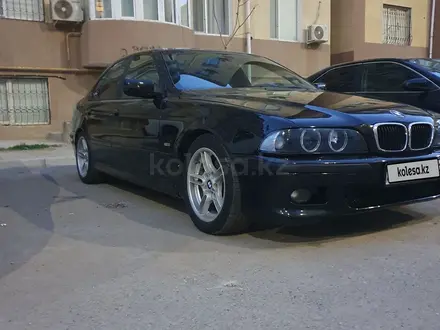 BMW 525 2001 года за 5 200 000 тг. в Актау – фото 2