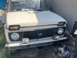 ВАЗ (Lada) Lada 2121 1996 годаүшін500 000 тг. в Тараз