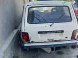 ВАЗ (Lada) Lada 2121 1996 годаүшін500 000 тг. в Тараз – фото 2