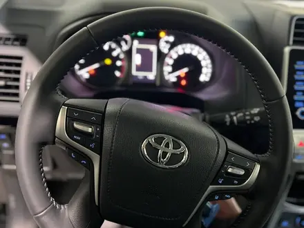 Toyota Land Cruiser Prado Comfort+ 2023 годаүшін30 710 000 тг. в Актобе – фото 12