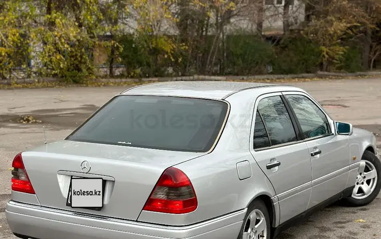 Mercedes-Benz C 280 1995 годаfor2 850 000 тг. в Алматы