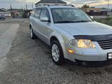 Volkswagen Passat 2001 года за 3 500 000 тг. в Семей – фото 3