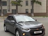 Chevrolet Onix 2023 года за 5 250 000 тг. в Семей – фото 2
