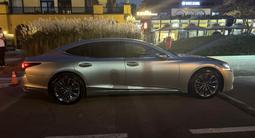 Lexus LS 500 2018 года за 26 900 000 тг. в Алматы – фото 2