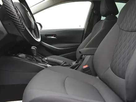 Toyota Corolla 2022 года за 9 500 000 тг. в Атырау – фото 17