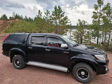 Toyota Hilux 2014 года за 15 000 000 тг. в Макинск – фото 21