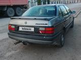 Volkswagen Passat 1993 года за 1 100 000 тг. в Актобе – фото 2