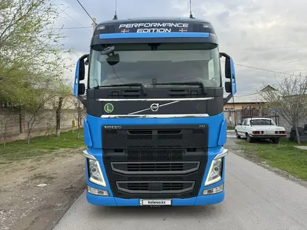 Volvo  FH 2017 года за 33 000 000 тг. в Шымкент – фото 8