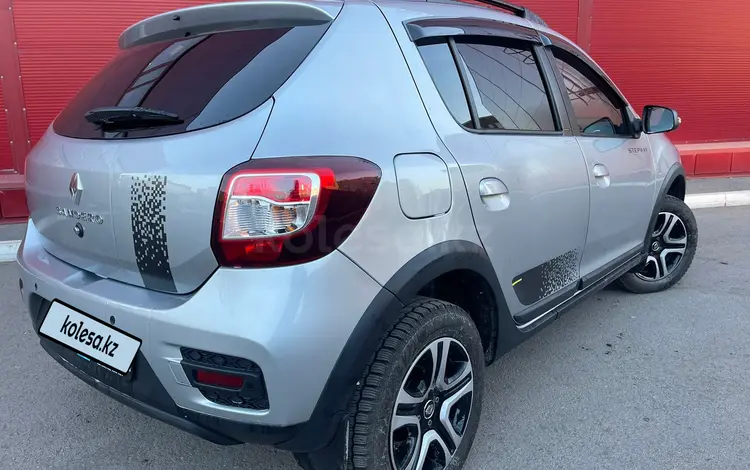 Renault Sandero Stepway 2022 года за 8 850 000 тг. в Караганда