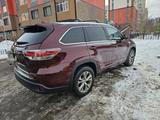 Toyota Highlander 2014 года за 10 800 000 тг. в Астана – фото 5