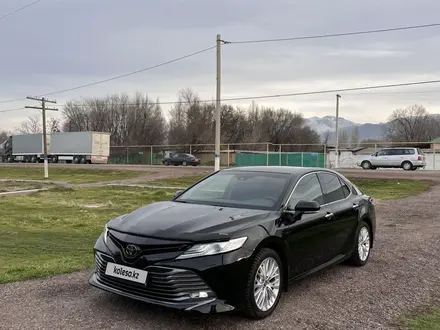 Toyota Camry 2020 года за 15 500 000 тг. в Тараз – фото 5